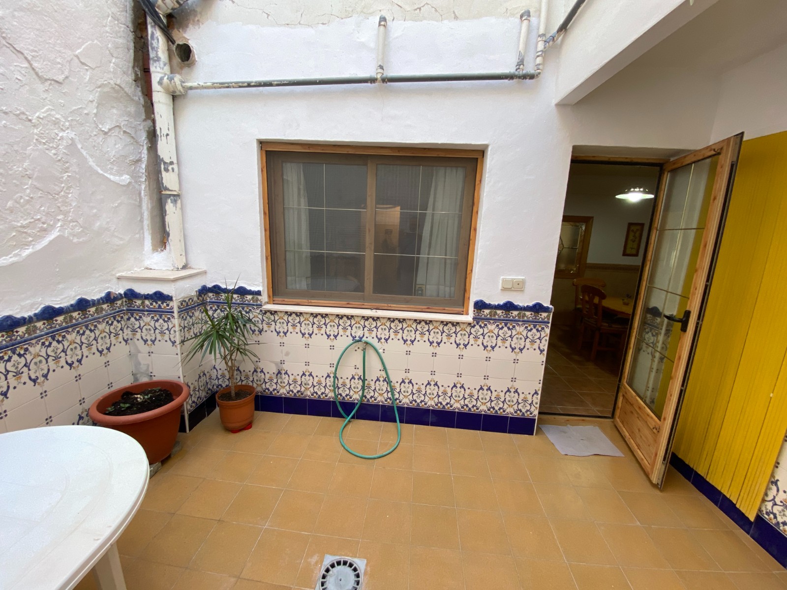Townhouse in Sax (Ref: 23191)