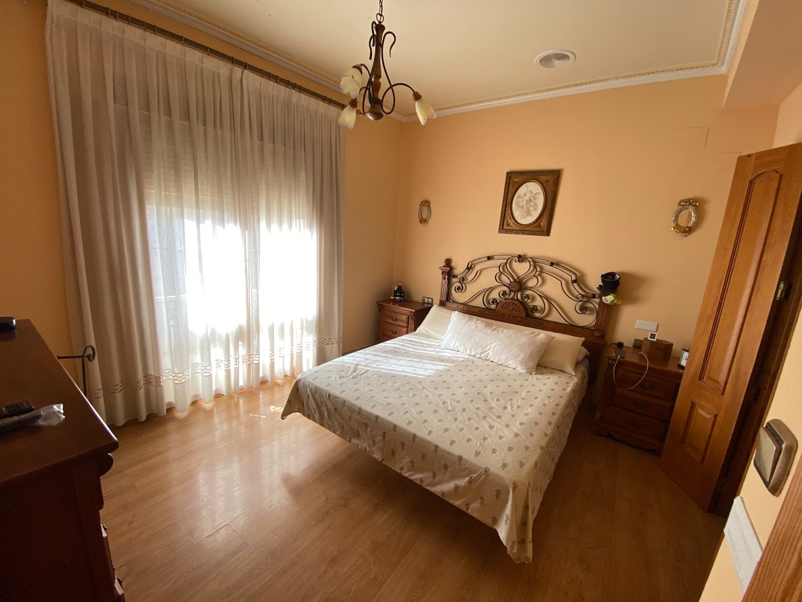 Townhouse in Sax (Ref: 23191)