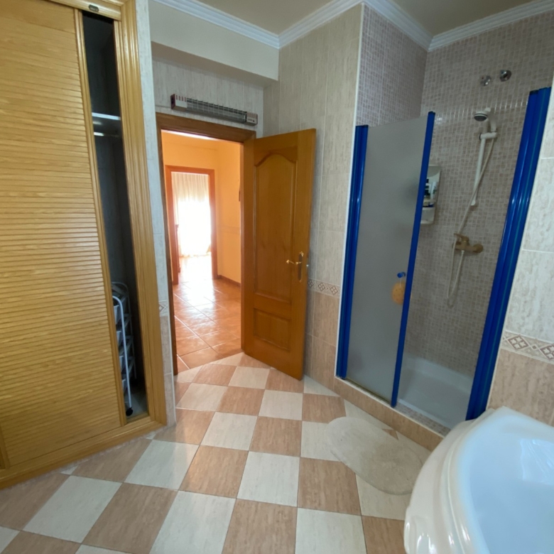 Townhouse in Sax (Ref: 23191)