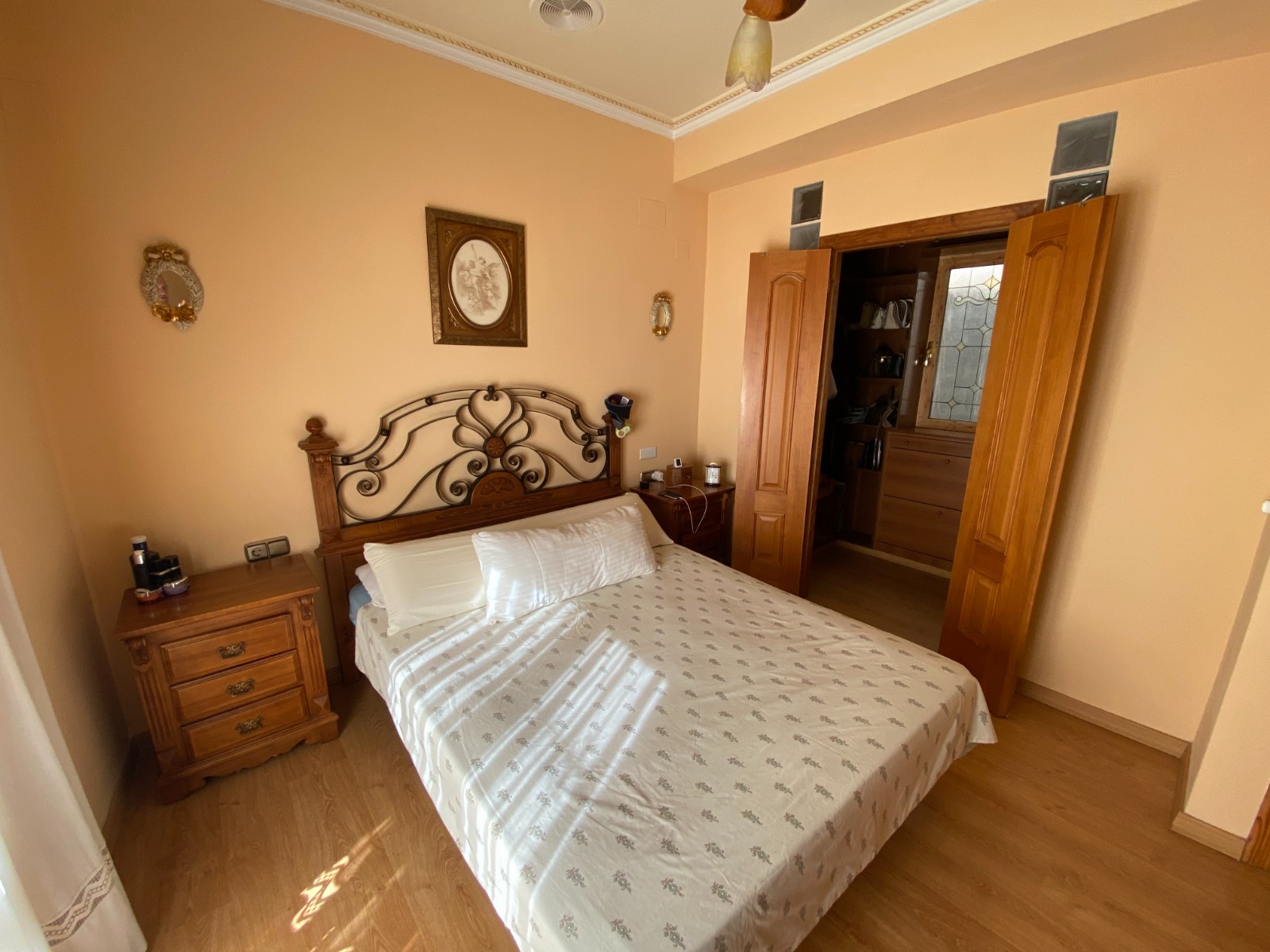 Townhouse in Sax (Ref: 23191)