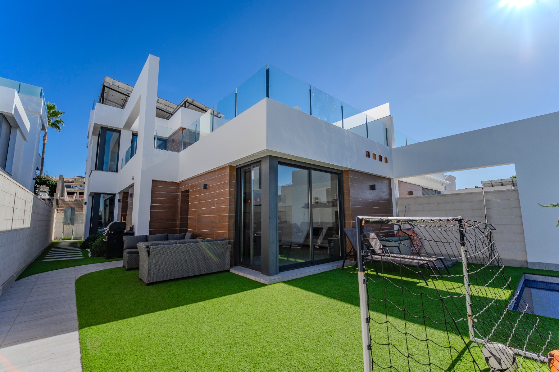 Semi-detached house in Benijófar (Ref: DLF123)