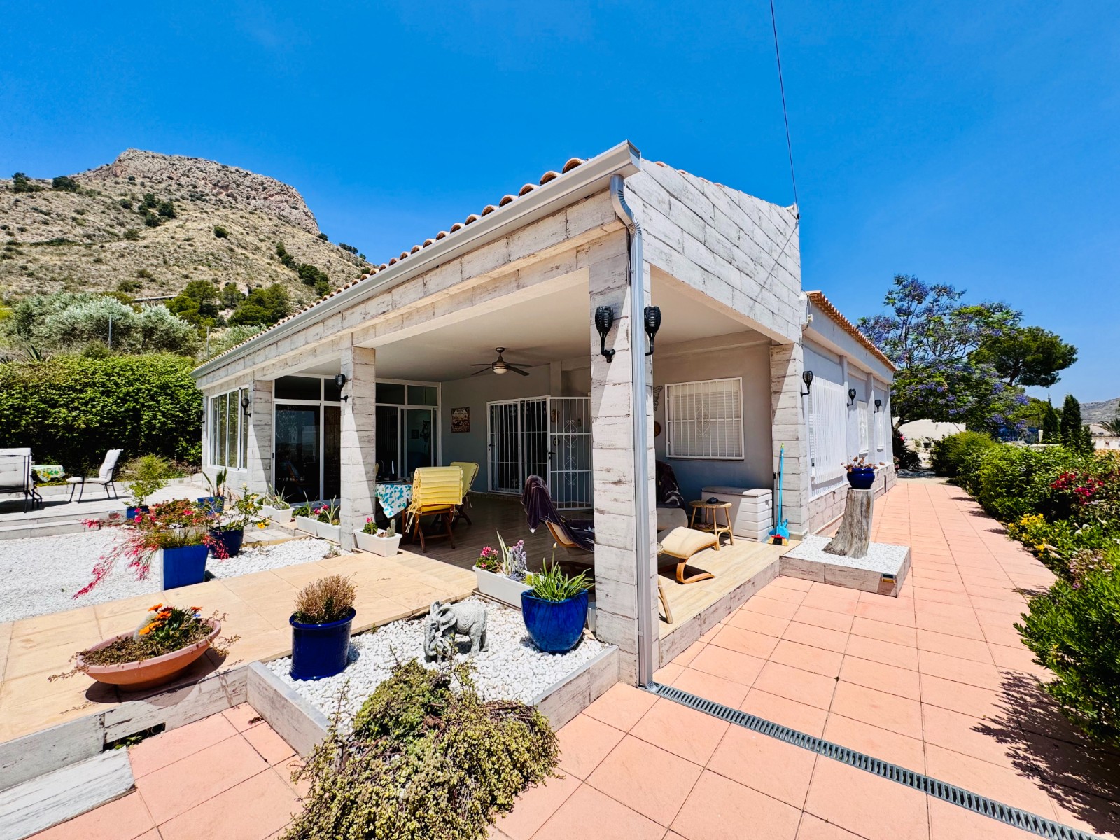 Villa in Aspe (Ref: 3200 DNV0581)