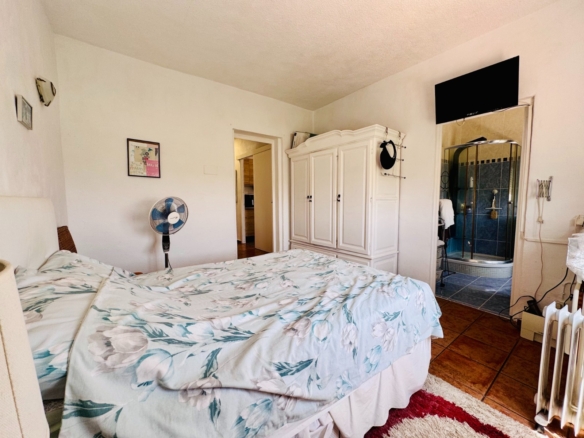 Villa in Aspe (Ref: 3200 DNV0581)