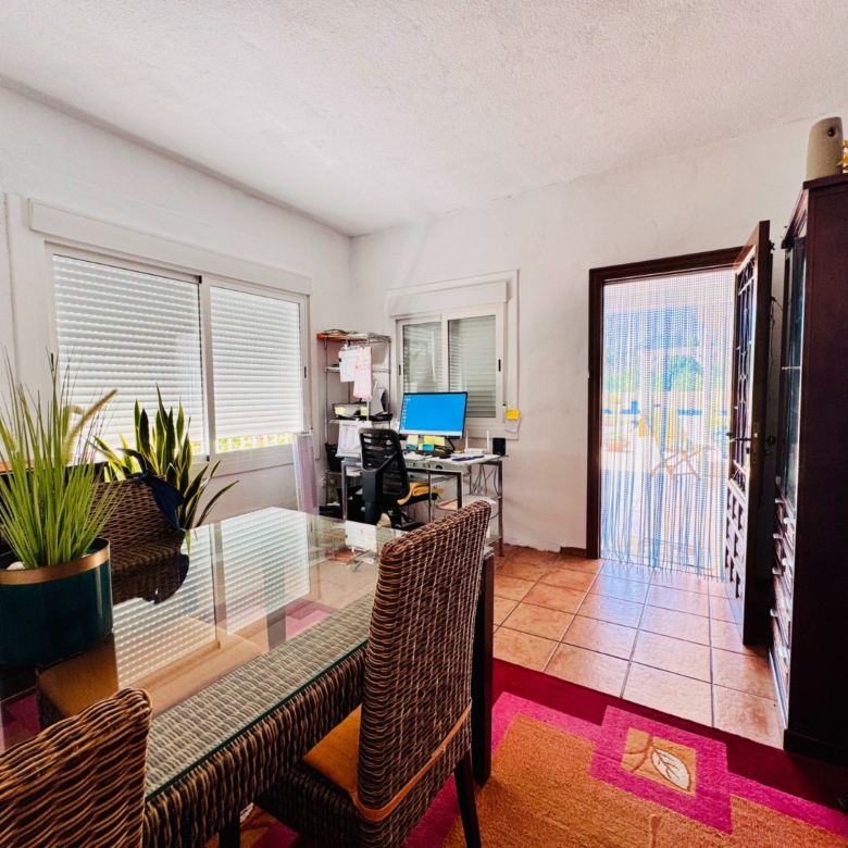 Villa in Aspe (Ref: 3200 DNV0581)