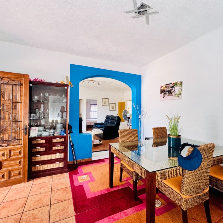 Villa in Aspe (Ref: 3200 DNV0581)