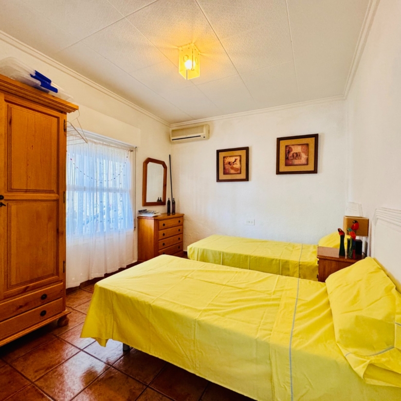 Villa in Aspe (Ref: 3200 DNV0581)