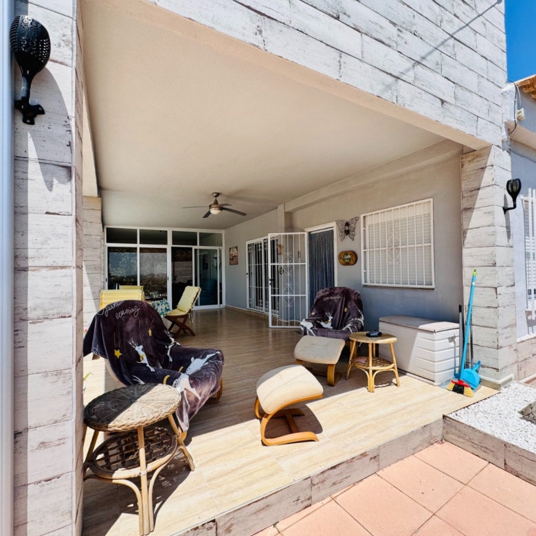 Villa in Aspe (Ref: 3200 DNV0581)