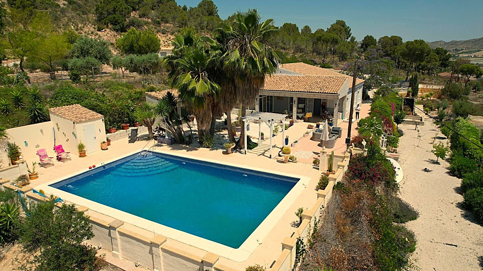 Villa in Aspe (Ref: 3200 DNV0581)
