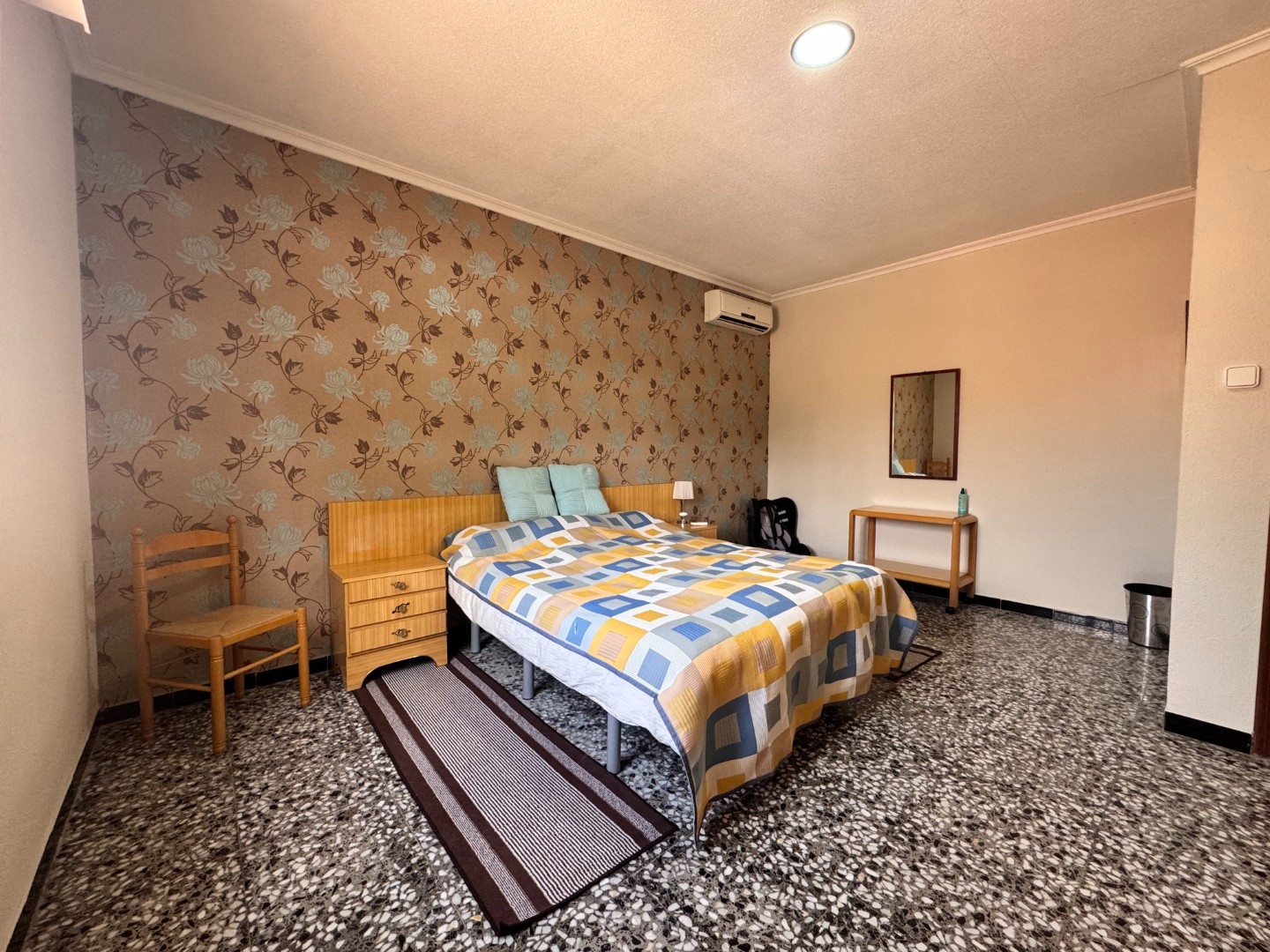 Villa in Monóvar (Ref: 3201 DNV0587)