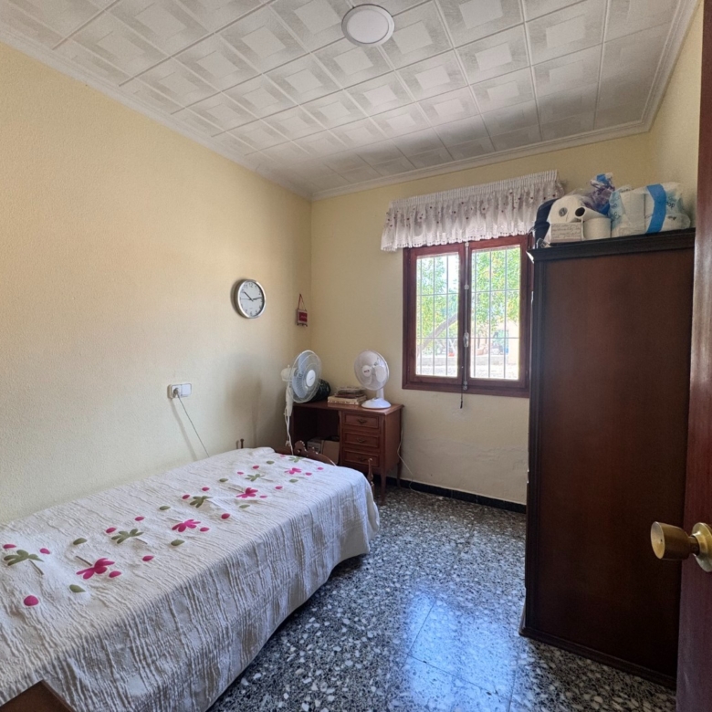 Villa in Monóvar (Ref: 3201 DNV0587)
