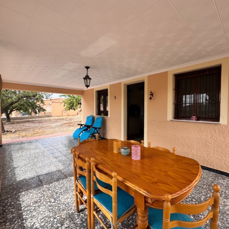 Villa in Monóvar (Ref: 3201 DNV0587)