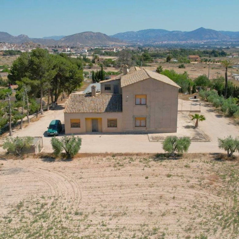 Country House in Monóvar (Ref: 3204 DNV0580)