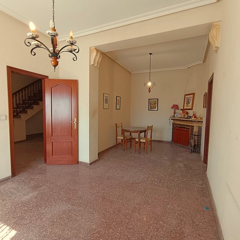 Country House in Monóvar (Ref: 3204 DNV0580)
