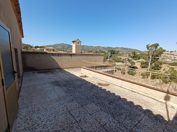 Country House in Monóvar (Ref: 3204 DNV0580)