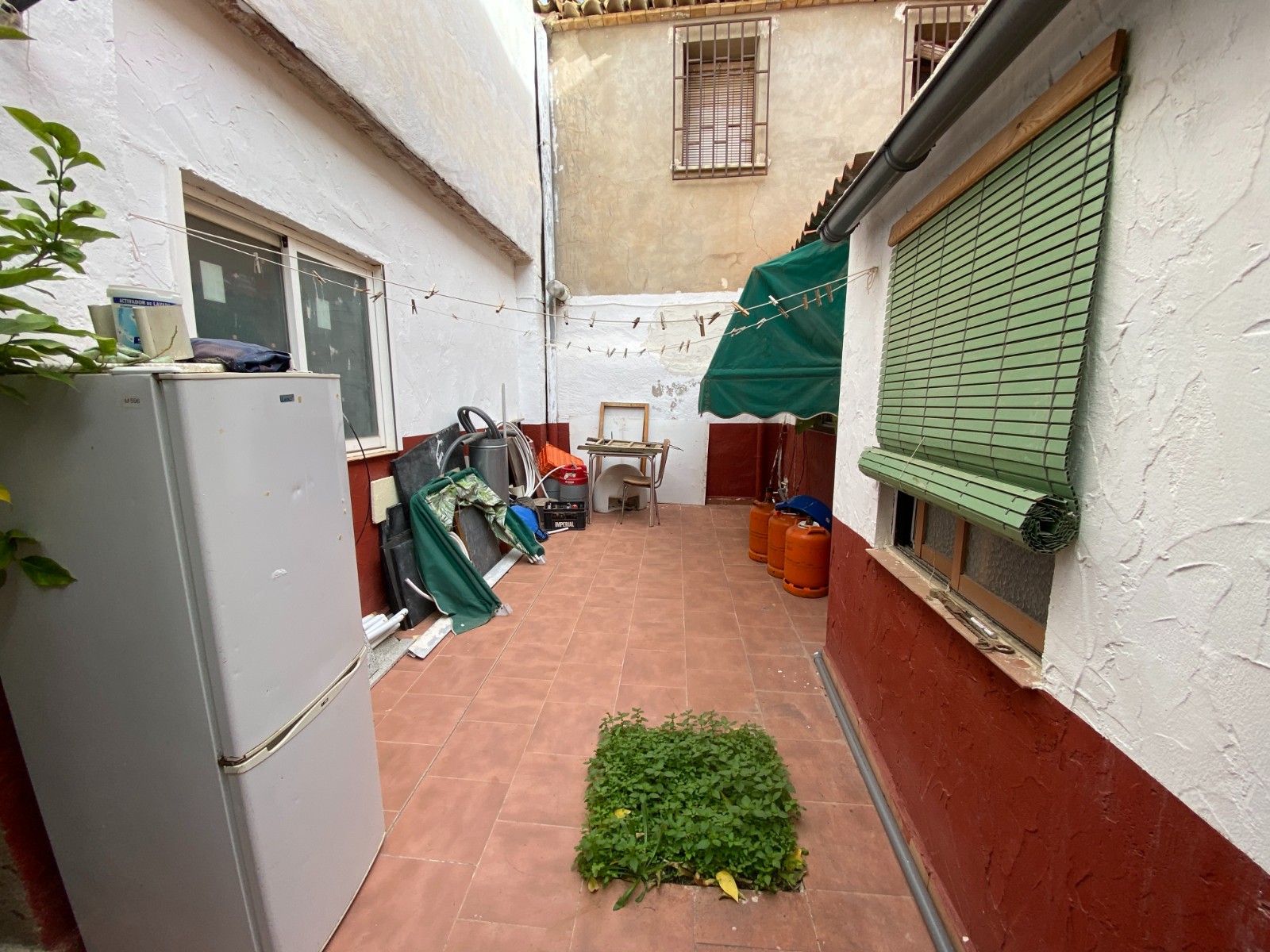 Country House in Sax (Ref: 18220)