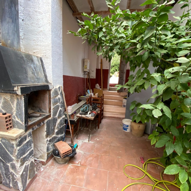 Country House in Sax (Ref: 18220)