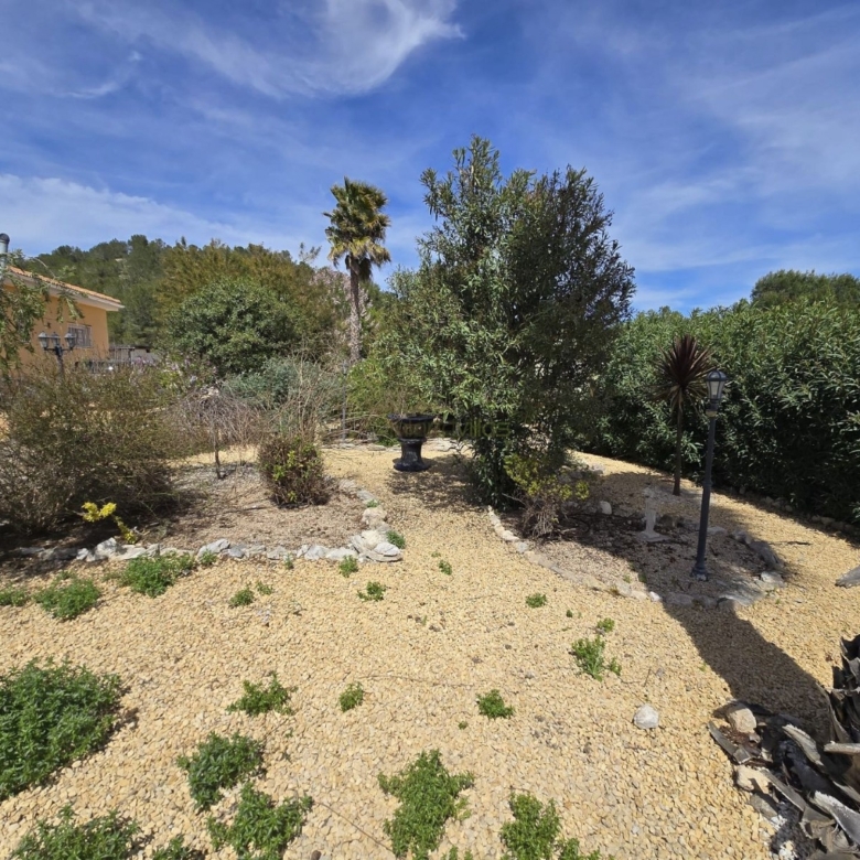 Villa in Sax (Ref: 5033 IVE13841)
