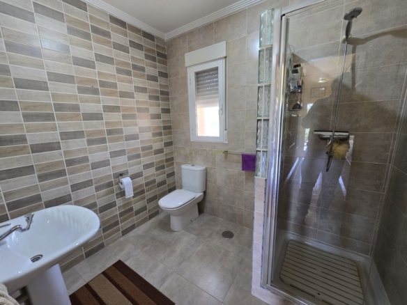 Villa in Sax (Ref: 5033 IVE13841)