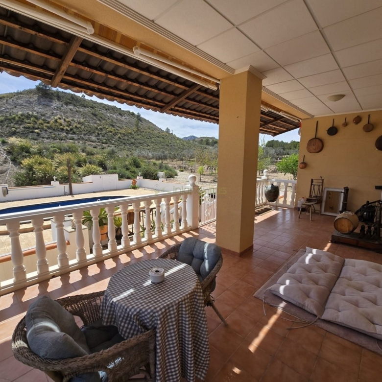 Villa in Sax (Ref: 5033 IVE13841)
