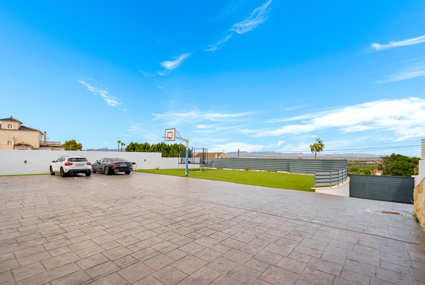 Detached Villa in Algorfa (Ref: DLF125)