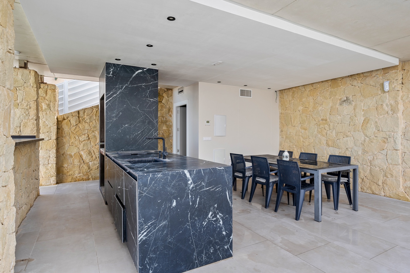 Detached Villa in Algorfa (Ref: DLF125)