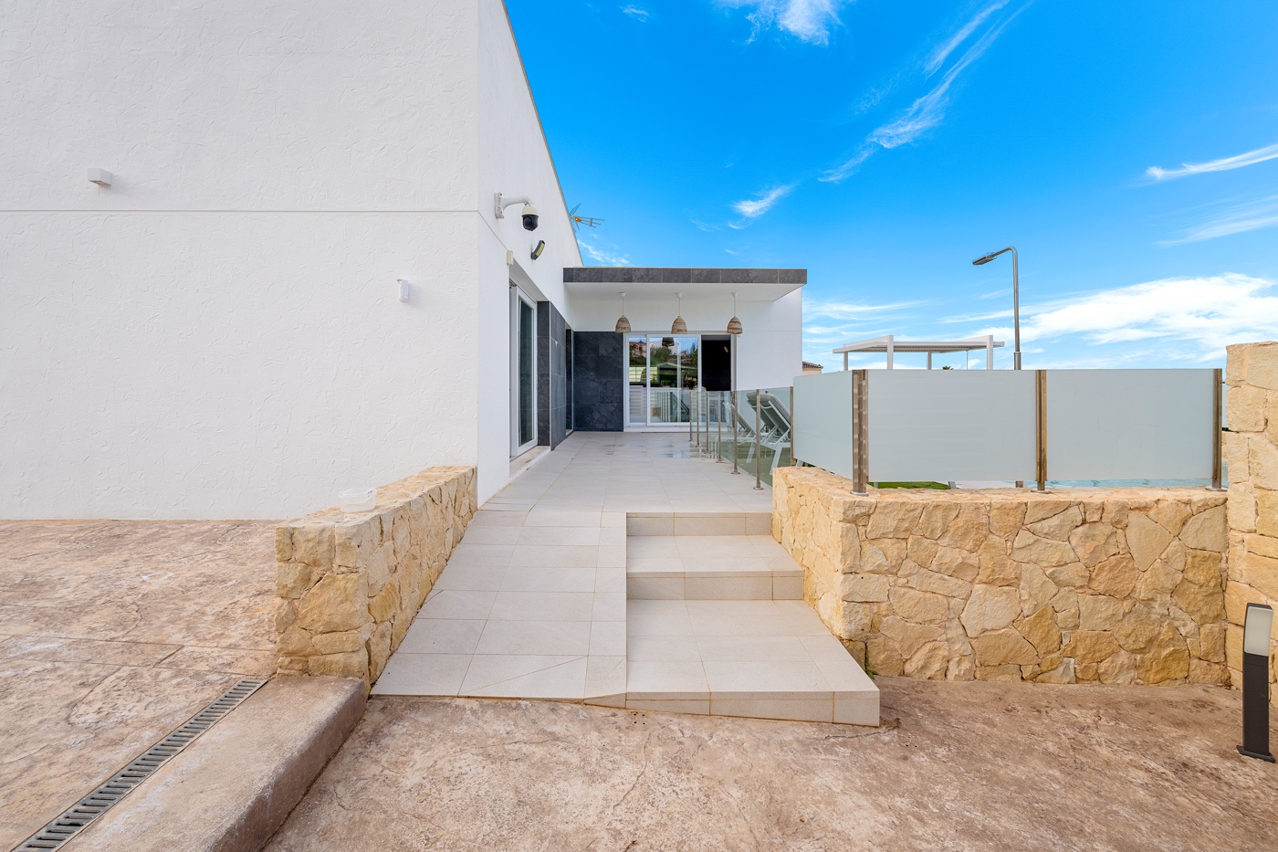 Detached Villa in Algorfa (Ref: DLF125)