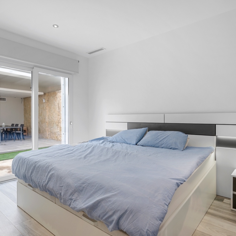 Detached Villa in Algorfa (Ref: DLF125)