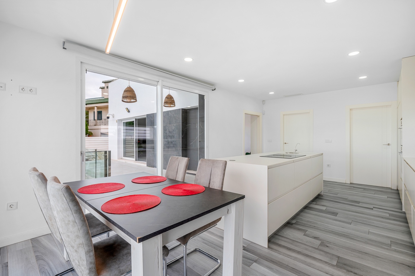 Detached Villa in Algorfa (Ref: DLF125)