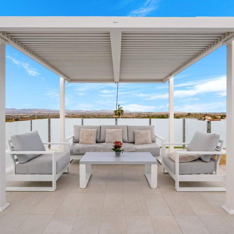 Detached Villa in Algorfa (Ref: DLF125)