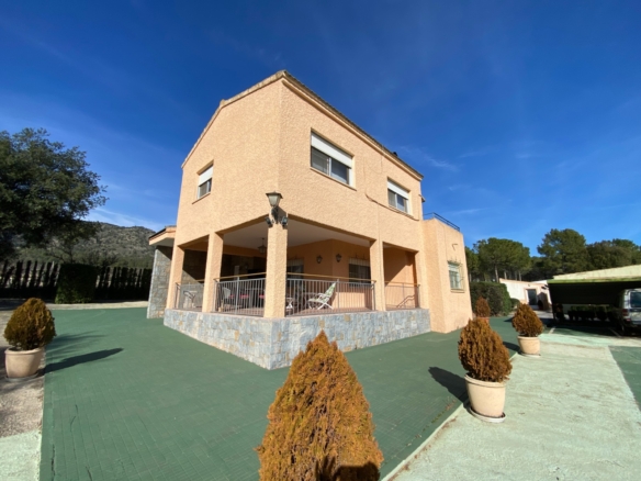 Country House in Salinas (Ref: 18225)