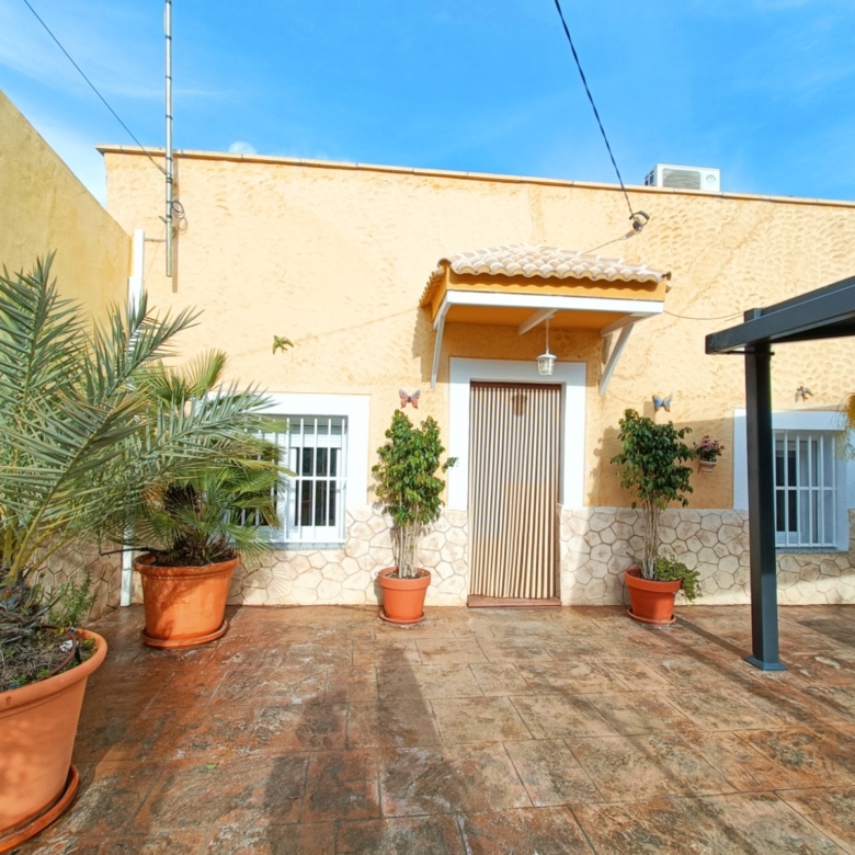Villa in Barinas (Ref: AM-BARJNI)
