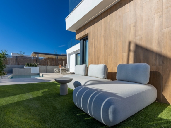Villa in Altaona Golf Murcia (Ref: AM-MONTEMAR VILLAS)
