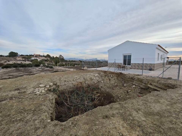 Villa in Fortuna (Ref: 3010)