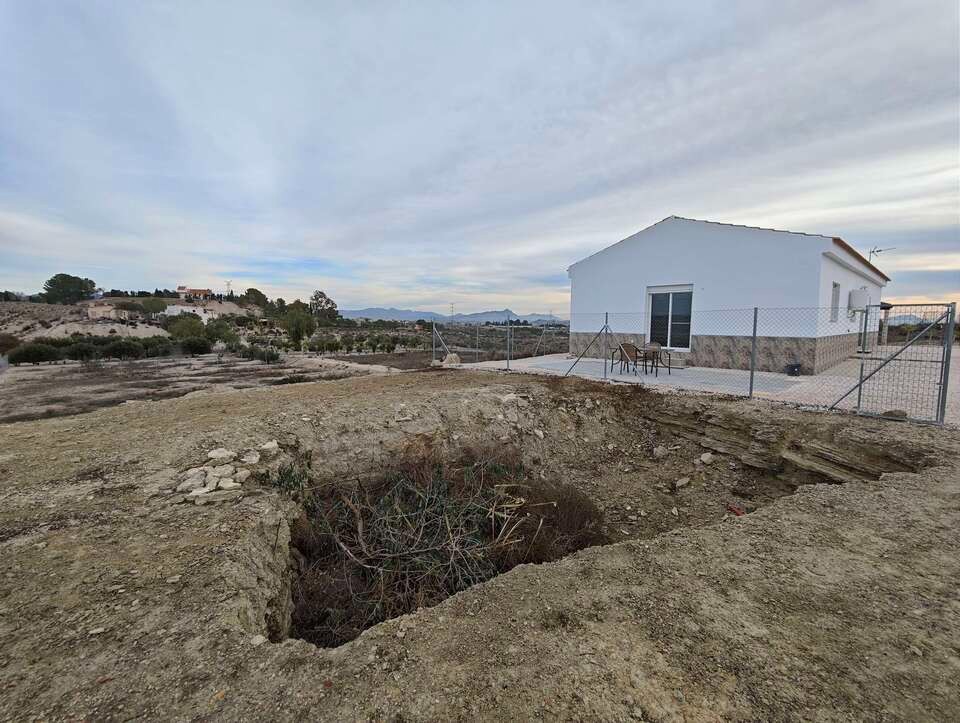 Villa in Fortuna (Ref: 3010)