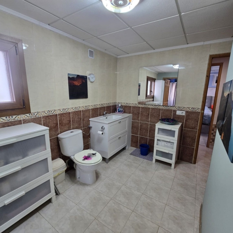 Villa in Villena (Ref: 5035 13856)