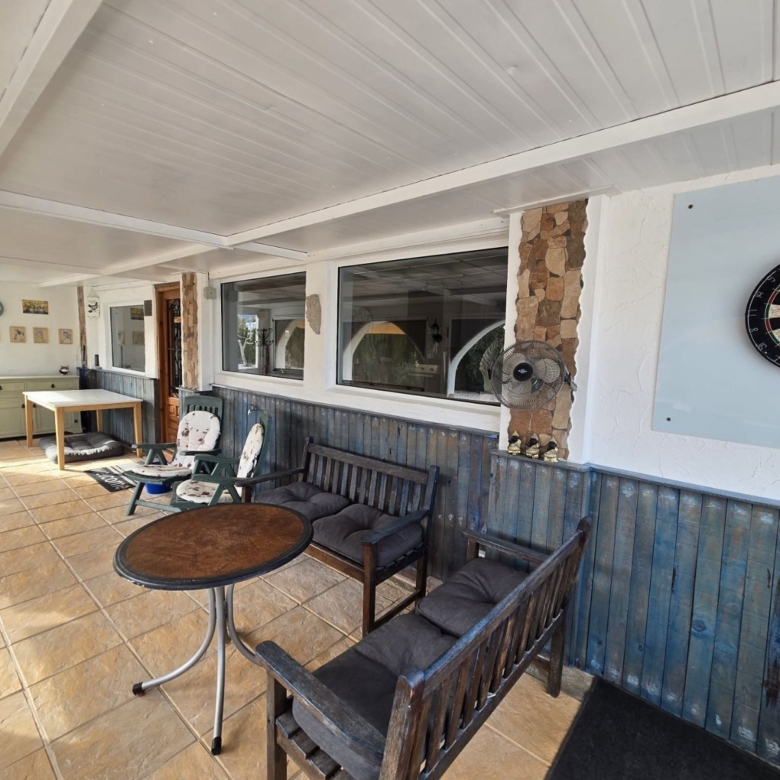 Villa in Villena (Ref: 5035 13856)