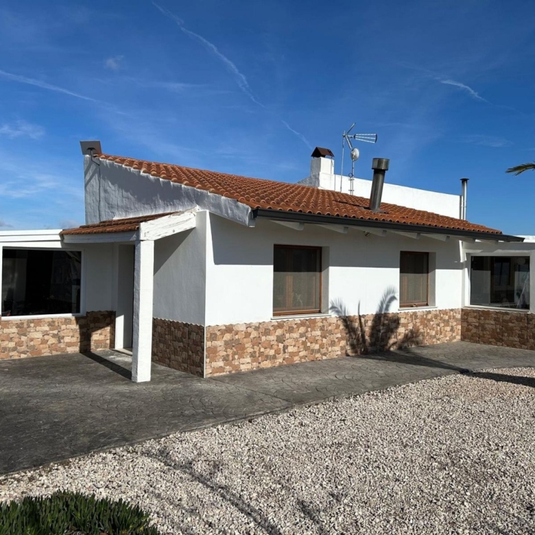 Villa in Villena (Ref: 5035 13856)