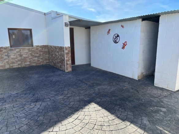 Villa in Villena (Ref: 5035 13856)