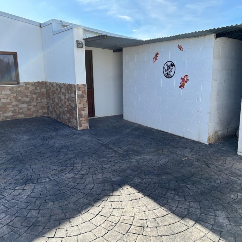 Villa in Villena (Ref: 5035 13856)