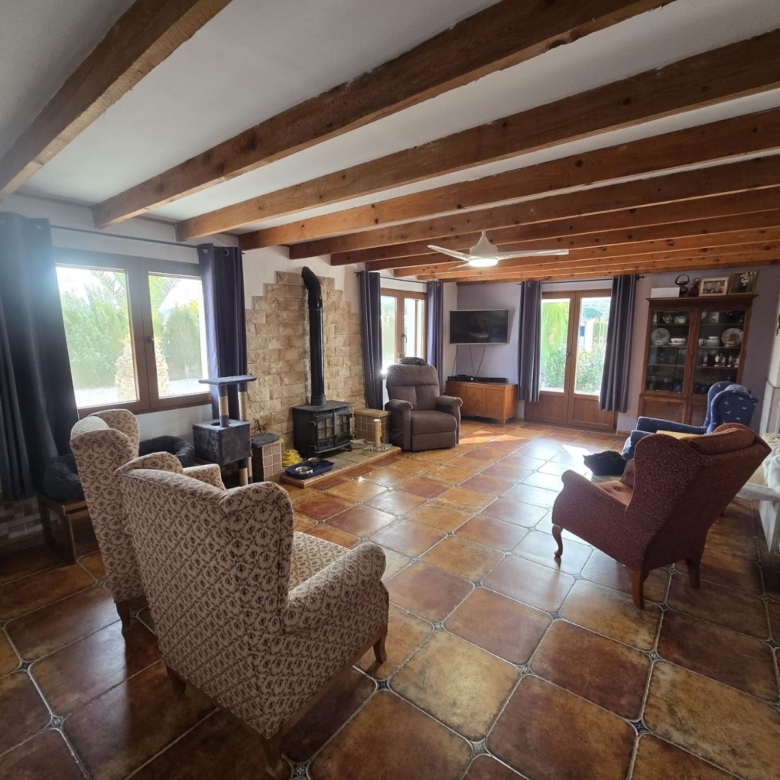 Villa in Villena (Ref: 5035 13856)