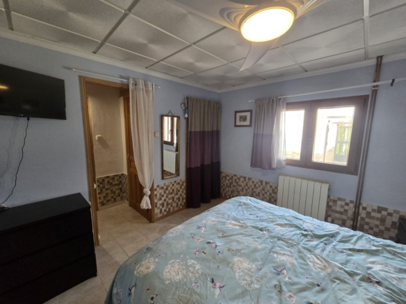 Villa in Villena (Ref: 5035 13856)