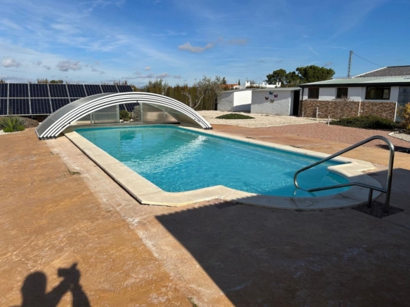 Villa in Villena (Ref: 5035 13856)