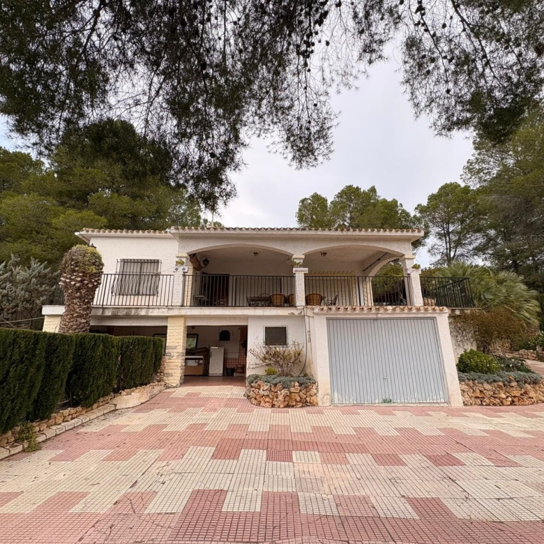 Villa in Sax (Ref: 9009 JJE7250)