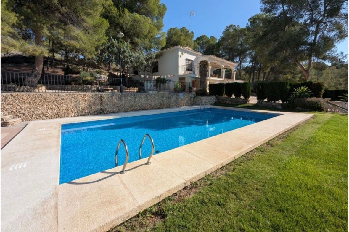 Villa in Sax (Ref: 9009 JJE7250)