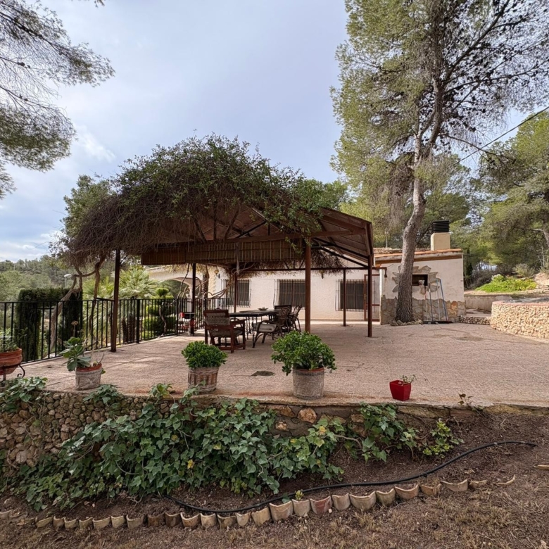 Villa in Sax (Ref: 9009 JJE7250)
