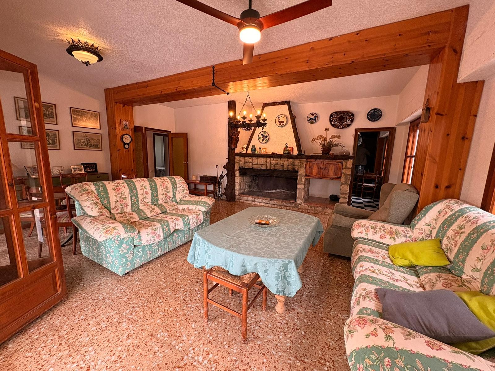 Villa in Sax (Ref: 9009 JJE7250)