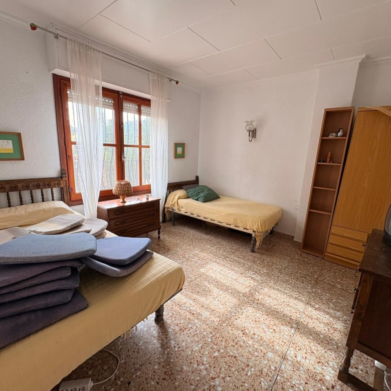 Villa in Sax (Ref: 9009 JJE7250)