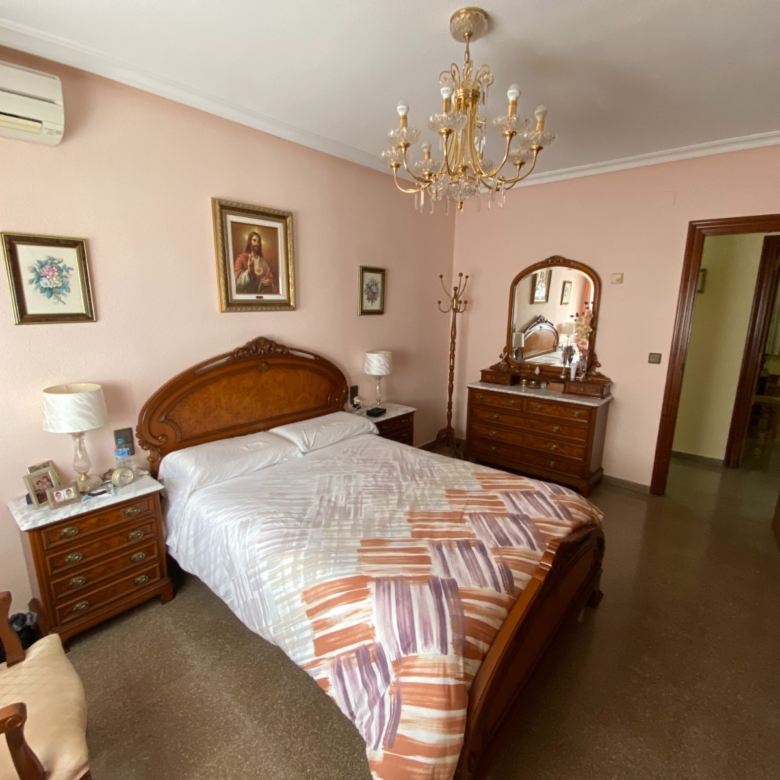 Townhouse in Sax (Ref: 23199)
