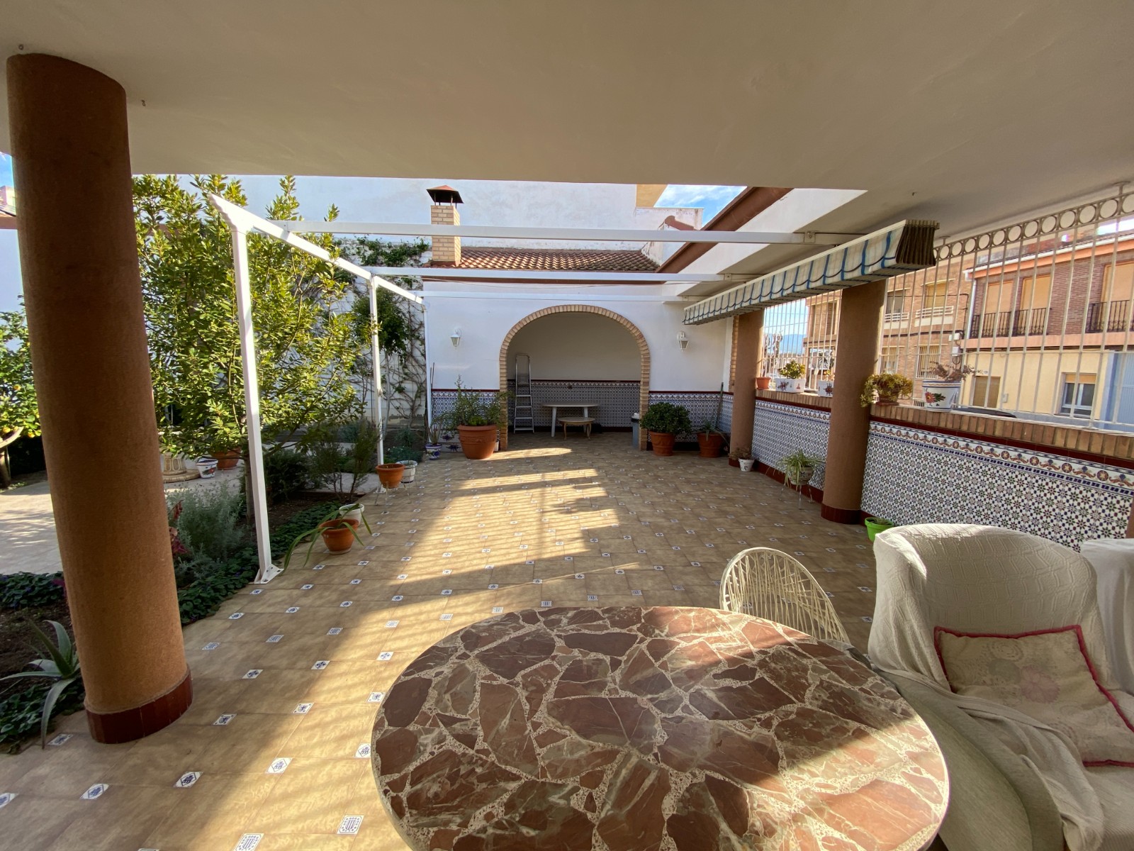 Townhouse in Sax (Ref: 23199)
