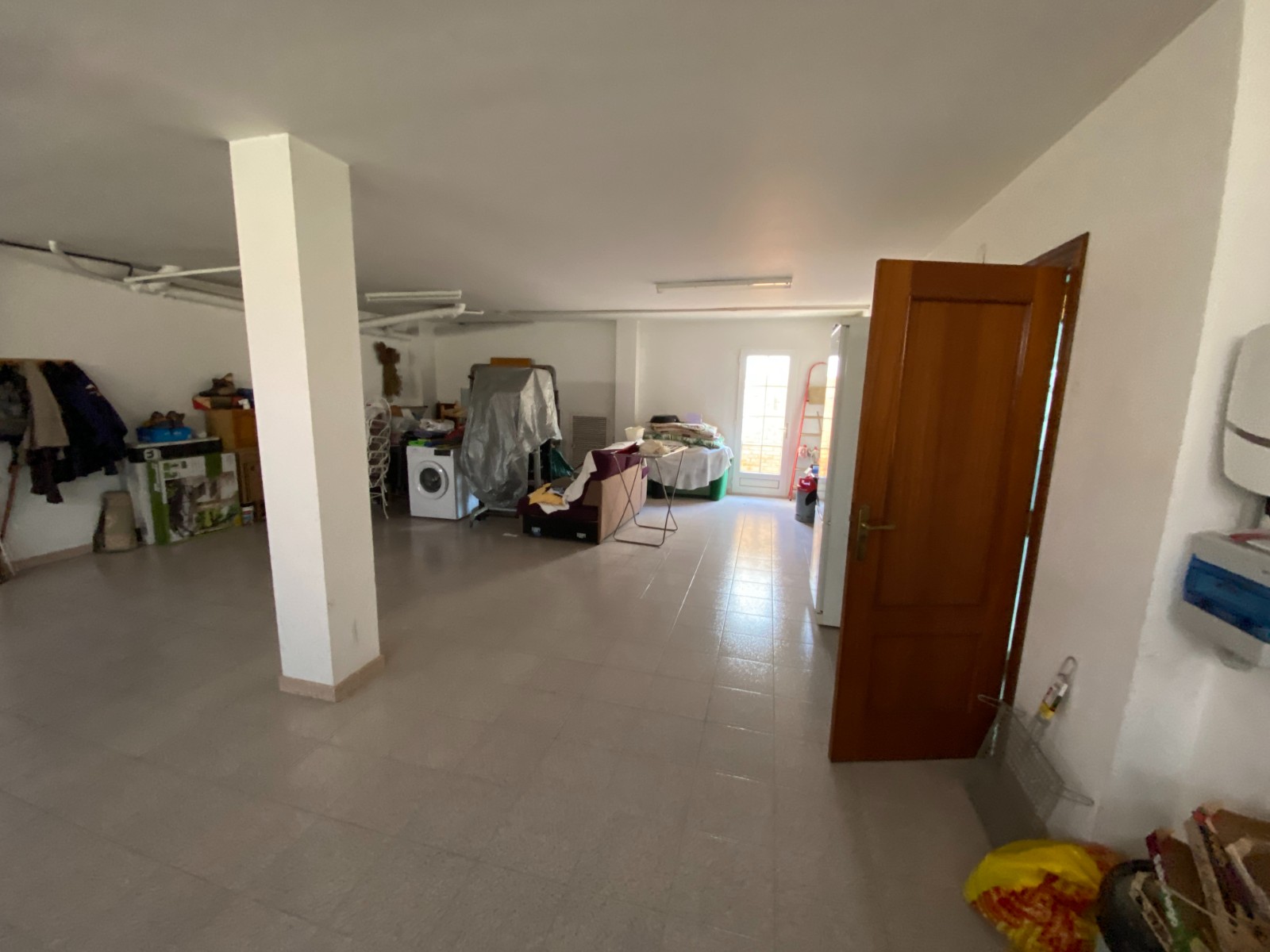 Townhouse in Sax (Ref: 23199)
